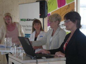 Panelen (Sofia Arkelsten - Riksdagen, Karin Lexén - SIWI och Inger Andersson - SLV)